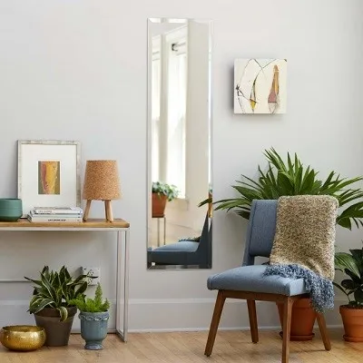 Wall mirror